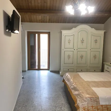Passo House * Zaccanopoli